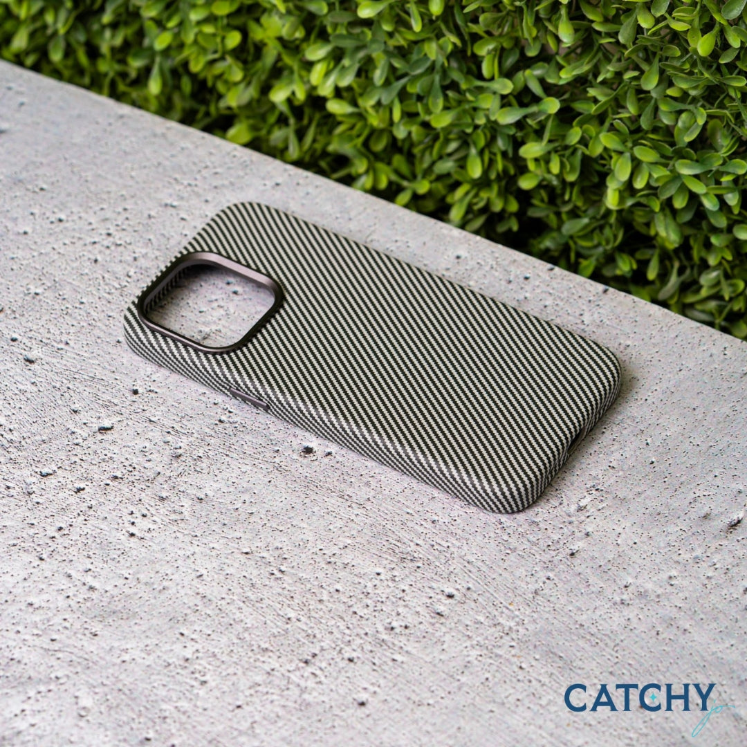 iPhone Slim Carbon Fiber Case